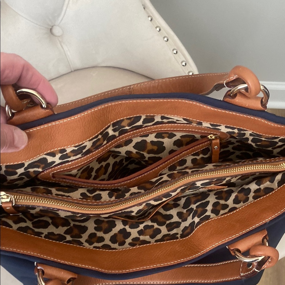 ♠️ Kate Spade Bleeker Street Navy Tote Bag - Picture 5 of 15